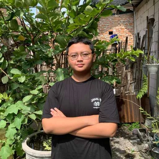 profil-penulis